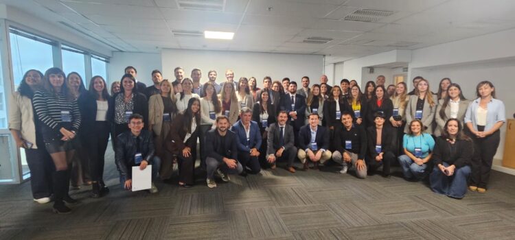 Participación en el “Programa Fortalecimiento de Capacidades para la Gestión Pública” CFI-CLAD